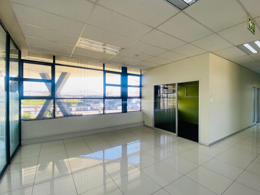 To Let commercial Property for Rent in Parkhaven Gauteng