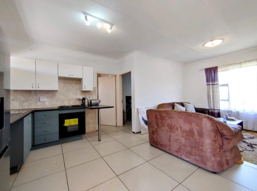 1 Bedroom Property for Sale in Parkrand Gauteng