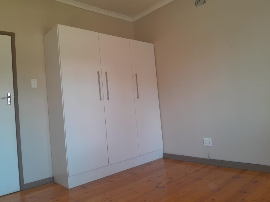 To Let 4 Bedroom Property for Rent in Sunnyridge Gauteng