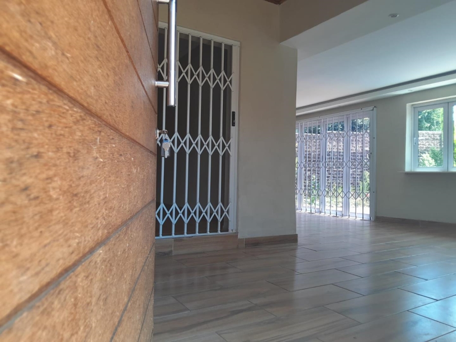 To Let 4 Bedroom Property for Rent in Sunnyridge Gauteng