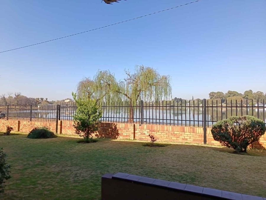 3 Bedroom Property for Sale in Florida Gauteng