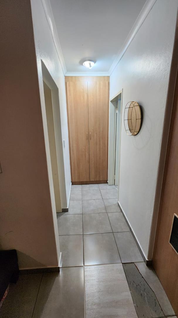 To Let 1 Bedroom Property for Rent in Raslouw A H Gauteng