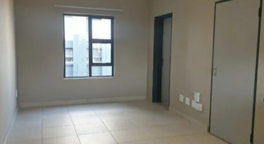 To Let 1 Bedroom Property for Rent in Glen Austin Gauteng