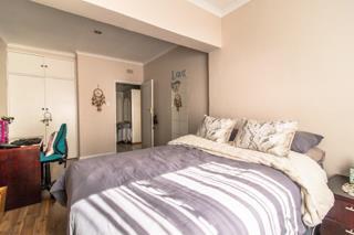 3 Bedroom Property for Sale in Glenvista Gauteng