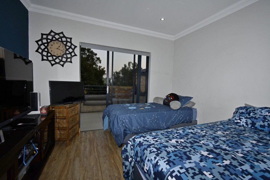 3 Bedroom Property for Sale in Brackenhurst Gauteng