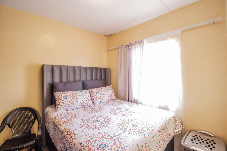 2 Bedroom Property for Sale in Roodepoort Gauteng