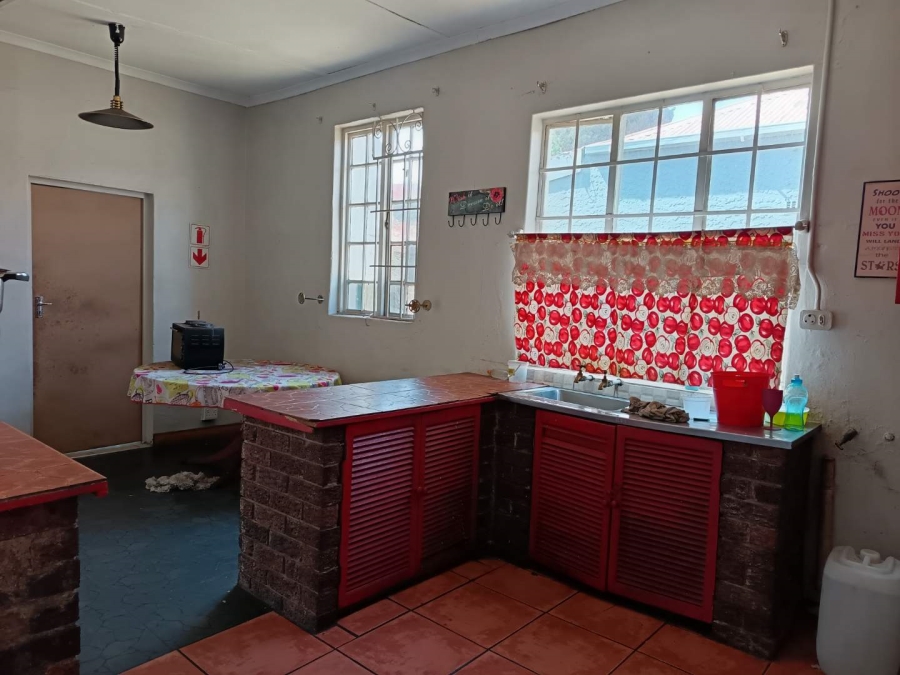 5 Bedroom Property for Sale in Brixton Gauteng