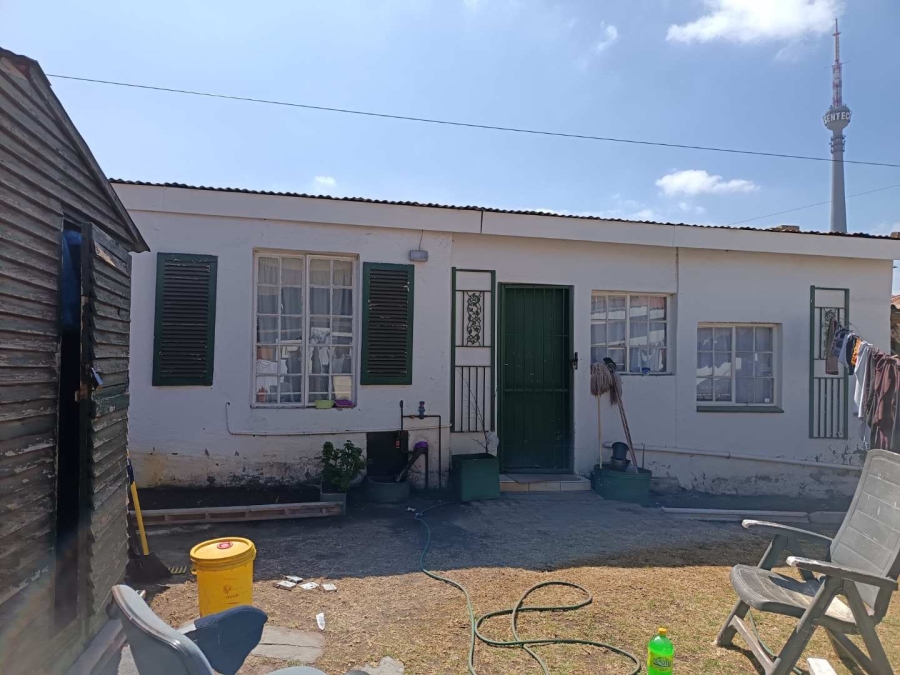 5 Bedroom Property for Sale in Brixton Gauteng