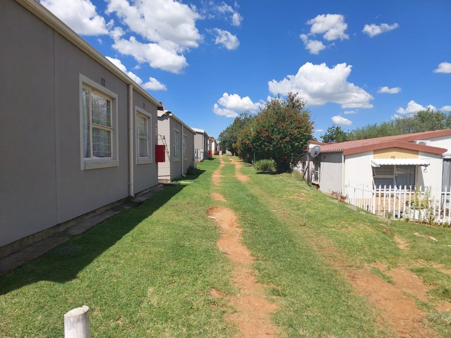 3 Bedroom Property for Sale in Ridgeway Gauteng