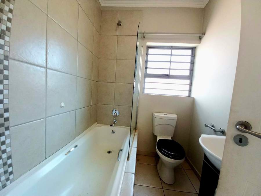 3 Bedroom Property for Sale in Florentia Gauteng