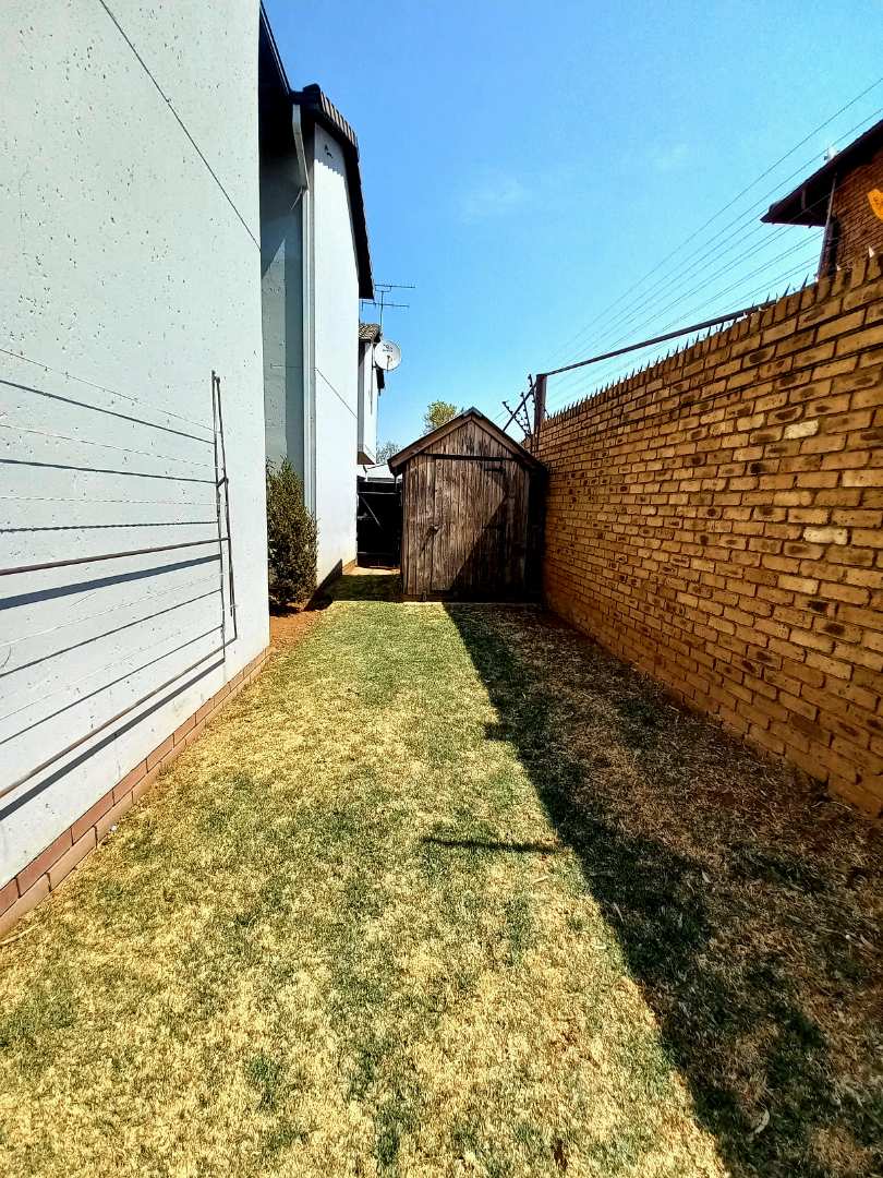 3 Bedroom Property for Sale in Florentia Gauteng