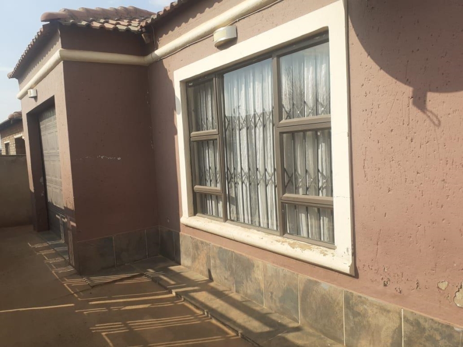 3 Bedroom Property for Sale in Palm Ridge Gauteng