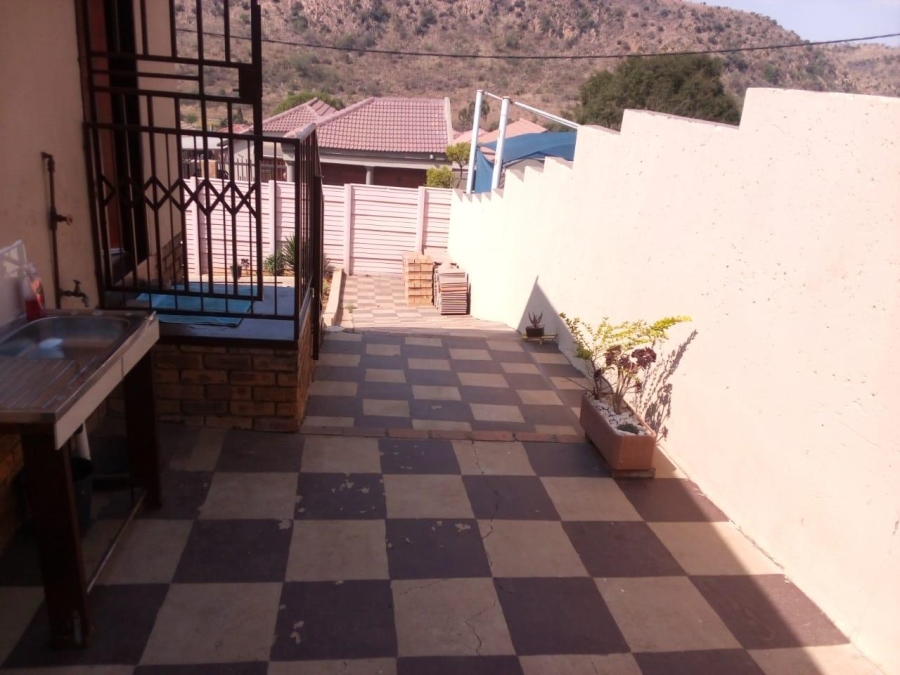 2 Bedroom Property for Sale in Mamelodi East Gauteng