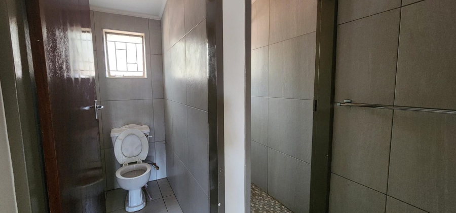 4 Bedroom Property for Sale in Pretoria North Gauteng