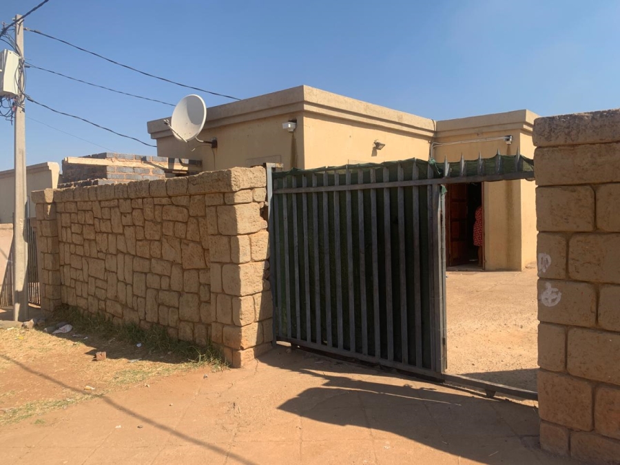 3 Bedroom Property for Sale in Devland Gauteng