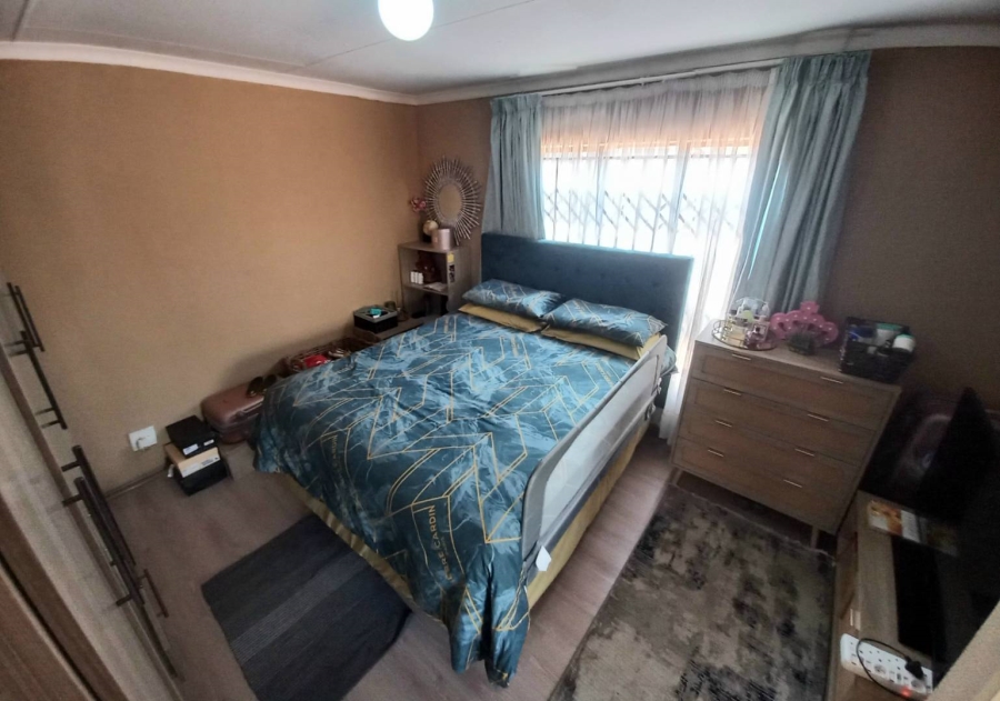 3 Bedroom Property for Sale in Elandspoort Gauteng