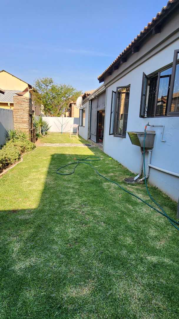 3 Bedroom Property for Sale in The Orchards Gauteng