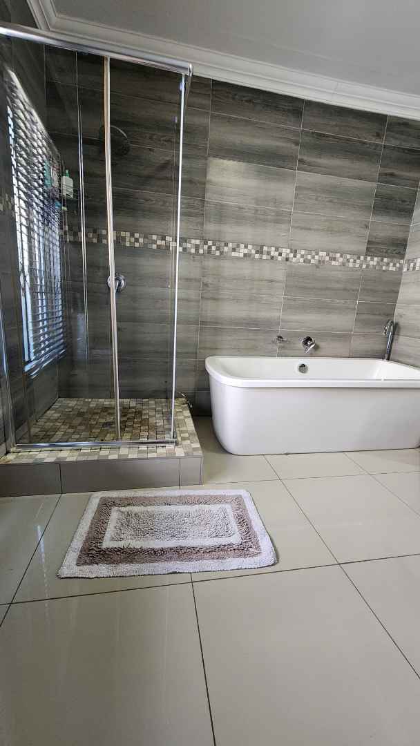 3 Bedroom Property for Sale in The Orchards Gauteng