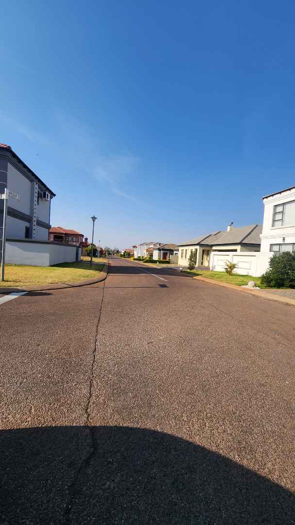 3 Bedroom Property for Sale in The Orchards Gauteng