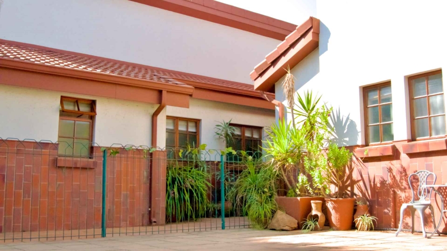 12 Bedroom Property for Sale in La Montagne Gauteng