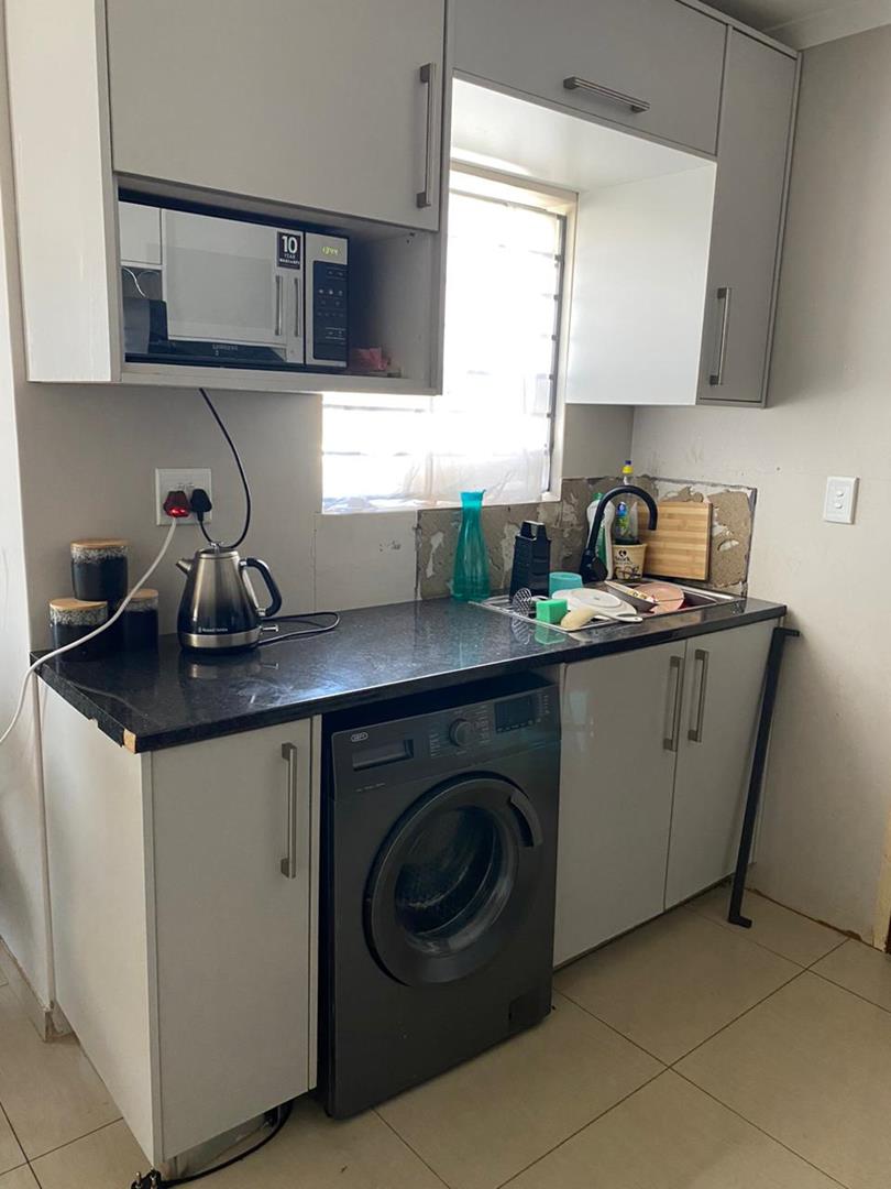 3 Bedroom Property for Sale in Clayville Gauteng