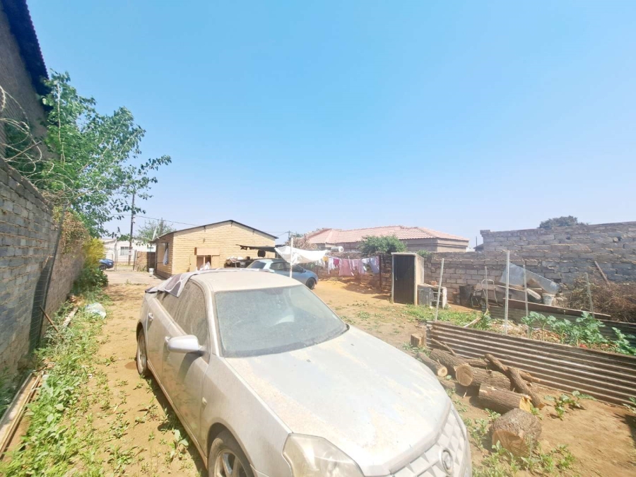 2 Bedroom Property for Sale in Mamelodi East Gauteng