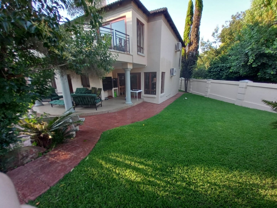 4 Bedroom Property for Sale in Murrayfield Gauteng