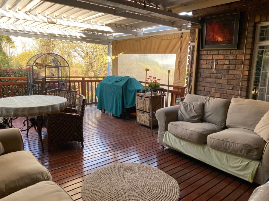 3 Bedroom Property for Sale in La Montagne Gauteng