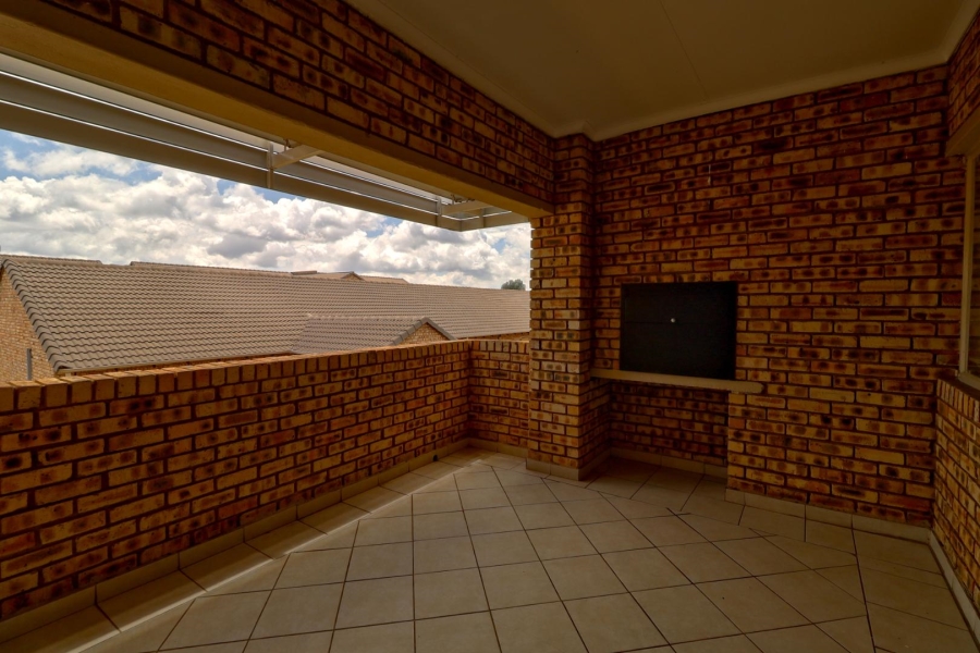 To Let 3 Bedroom Property for Rent in Celtisdal Gauteng