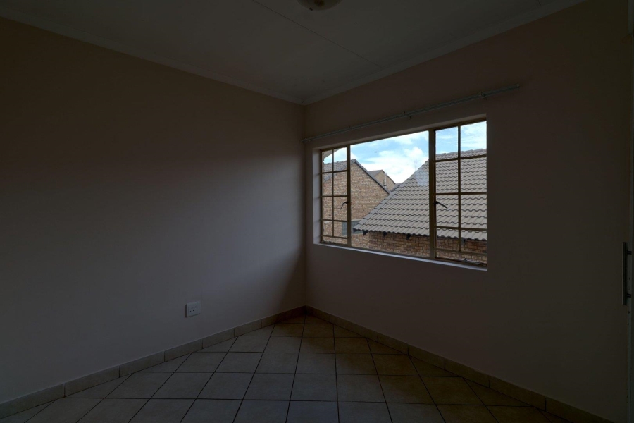 To Let 3 Bedroom Property for Rent in Celtisdal Gauteng