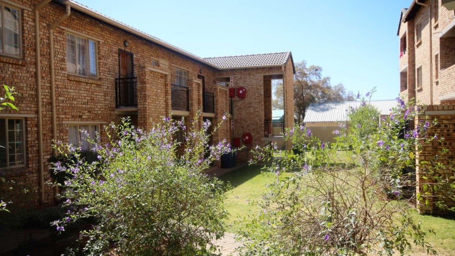 To Let 3 Bedroom Property for Rent in Celtisdal Gauteng