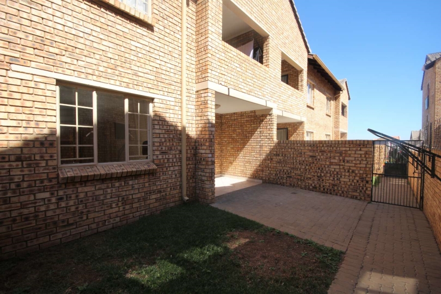 To Let 2 Bedroom Property for Rent in Celtisdal Gauteng