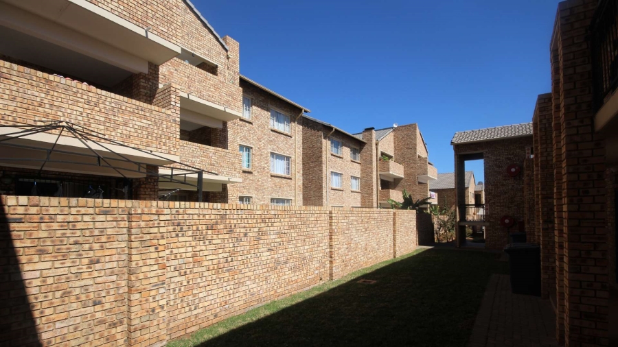 To Let 2 Bedroom Property for Rent in Celtisdal Gauteng