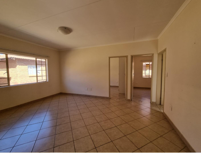 To Let 2 Bedroom Property for Rent in Olympus Gauteng