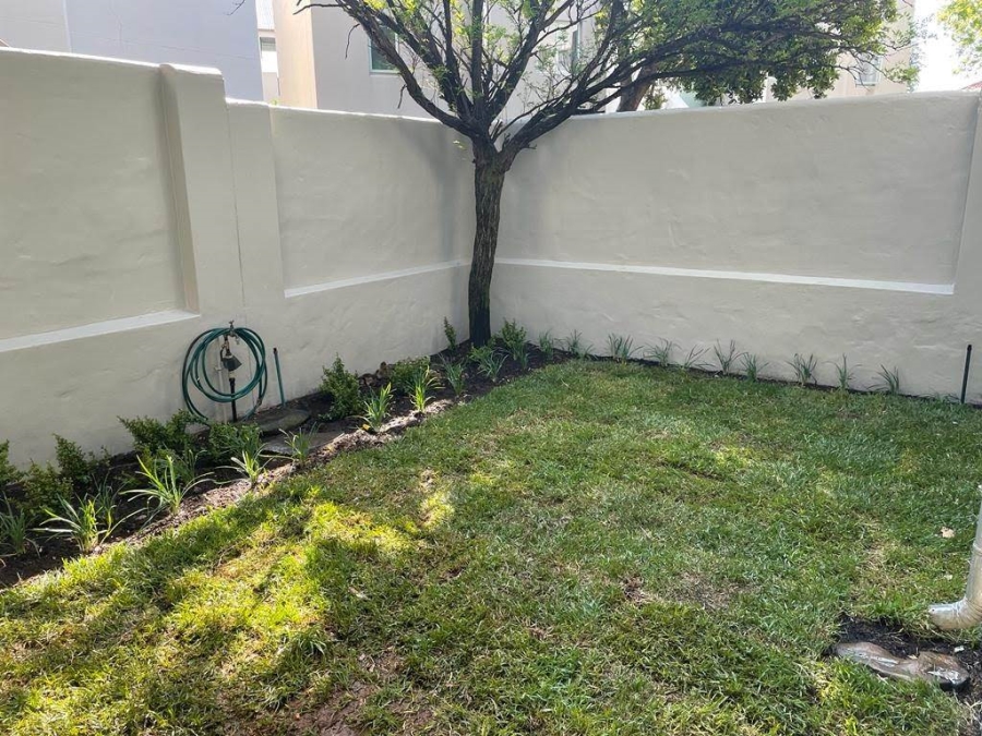 1 Bedroom Property for Sale in Fourways Gauteng