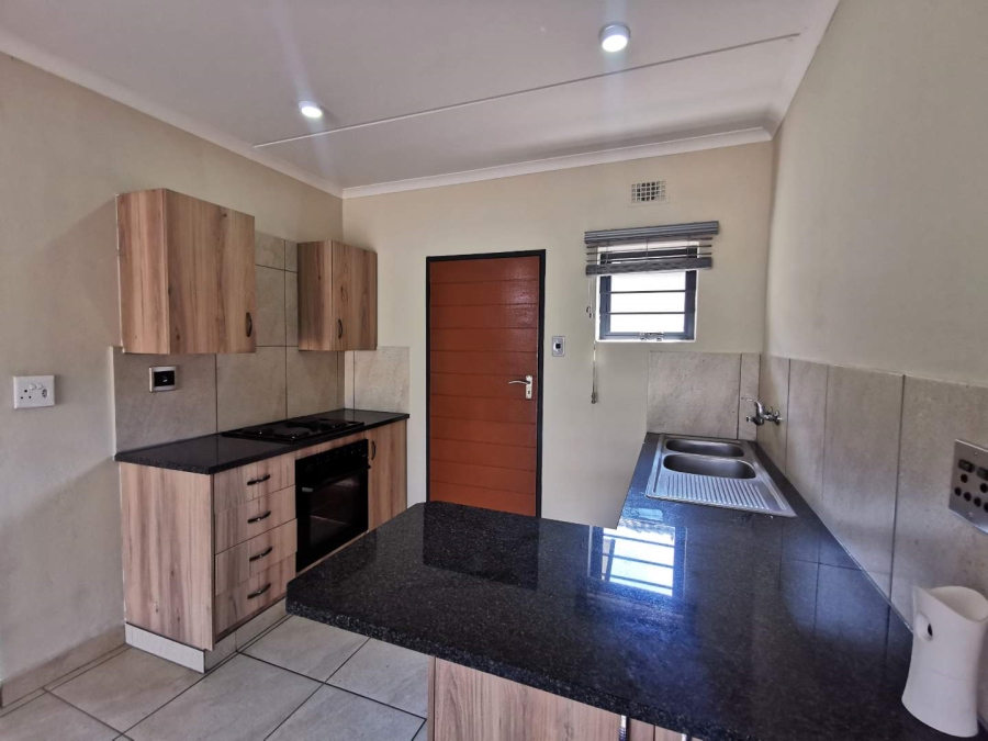 3 Bedroom Property for Sale in Albertsdal Gauteng