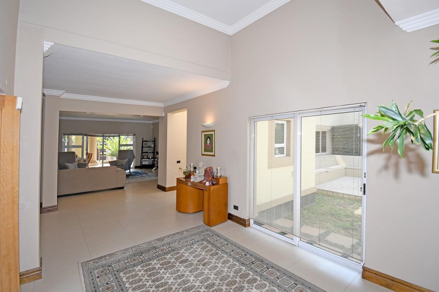 6 Bedroom Property for Sale in Morningside Gauteng