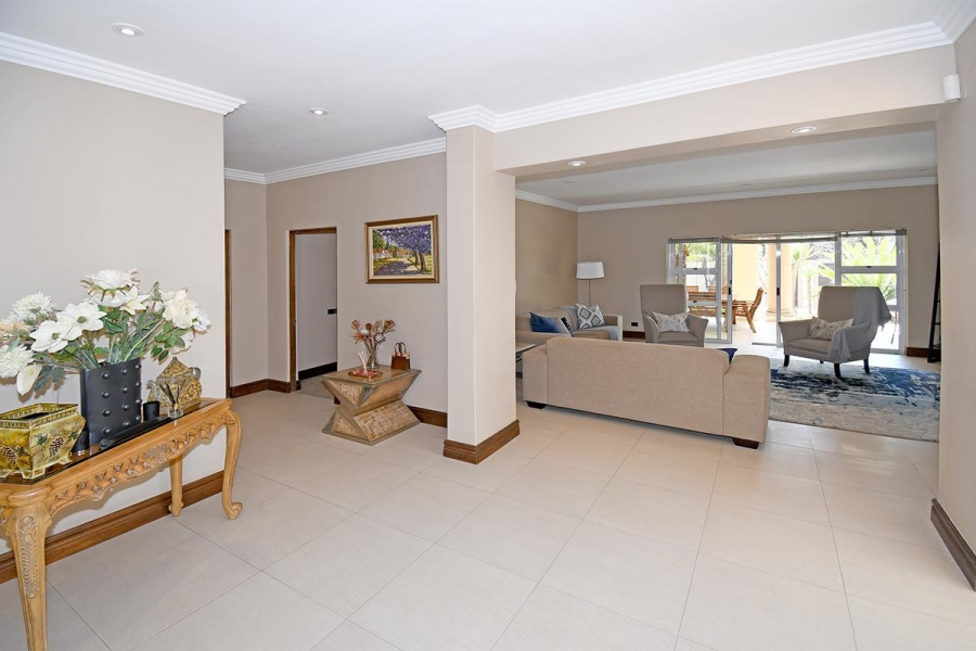 6 Bedroom Property for Sale in Morningside Gauteng