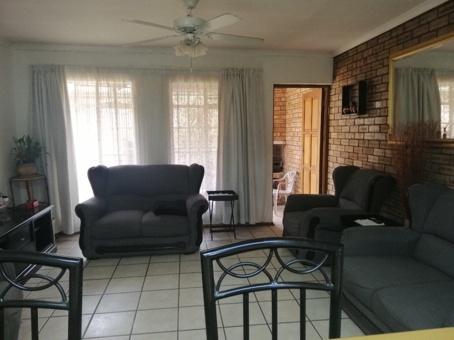 3 Bedroom Property for Sale in Castleview Gauteng