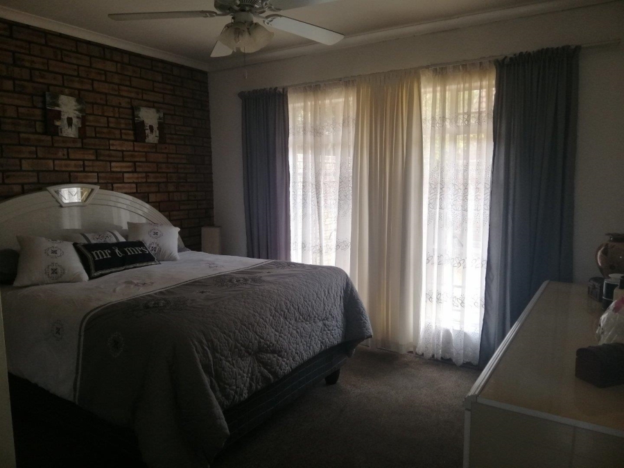 3 Bedroom Property for Sale in Castleview Gauteng