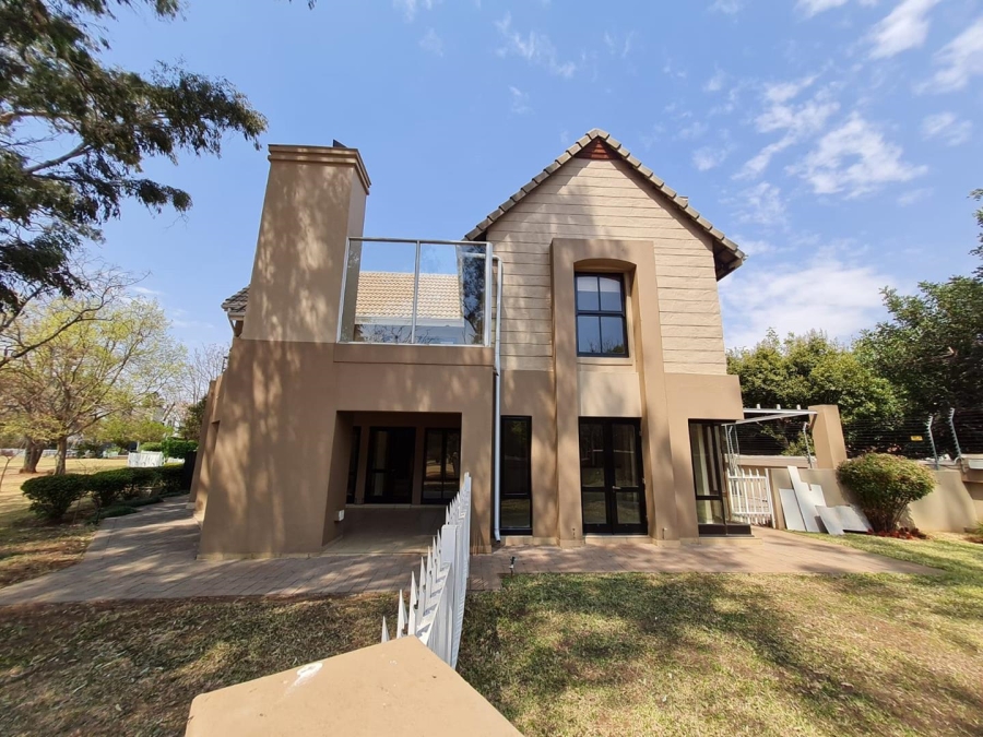 4 Bedroom Property for Sale in Zwartkop Golf Estate Gauteng