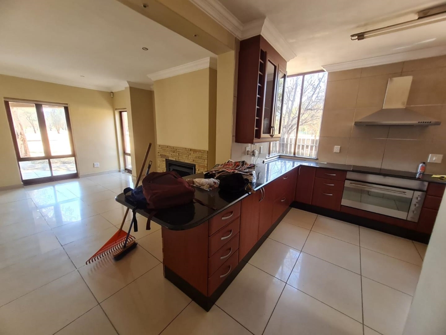 4 Bedroom Property for Sale in Zwartkop Golf Estate Gauteng