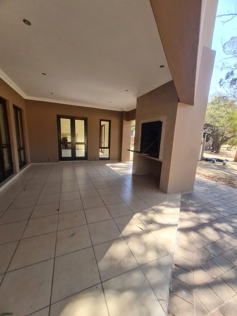 4 Bedroom Property for Sale in Zwartkop Golf Estate Gauteng