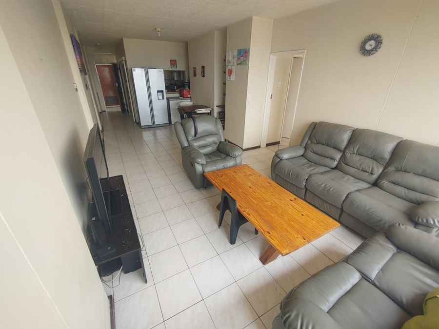 3 Bedroom Property for Sale in La Montagne Gauteng