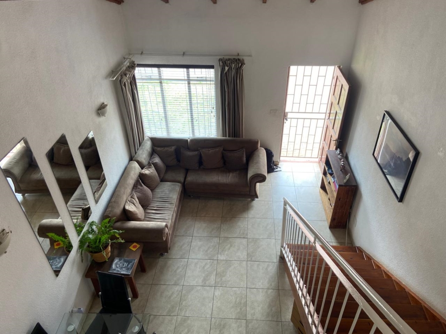 2 Bedroom Property for Sale in Mulbarton Gauteng