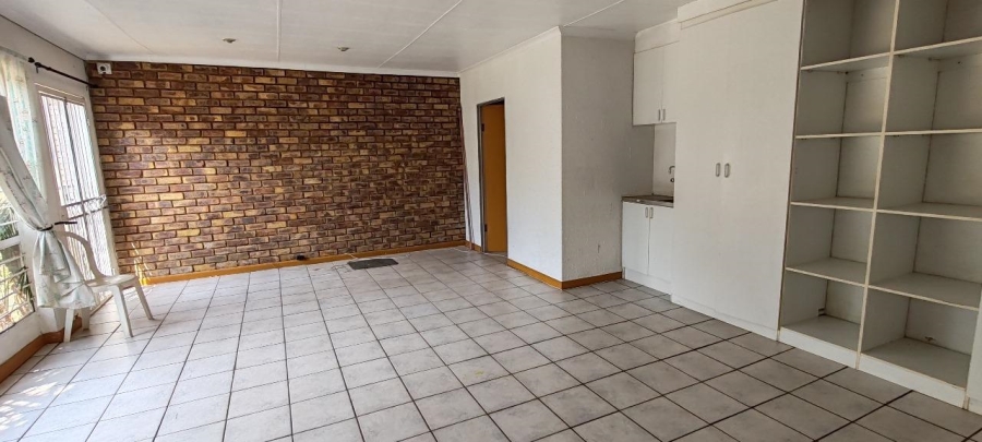 4 Bedroom Property for Sale in Alphen Park Gauteng