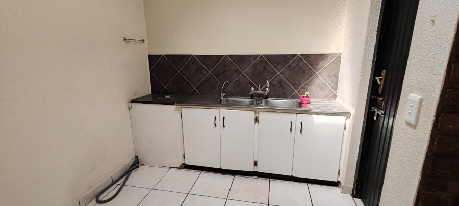 4 Bedroom Property for Sale in Alphen Park Gauteng