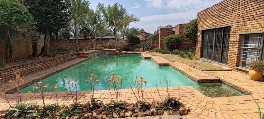 4 Bedroom Property for Sale in Alphen Park Gauteng