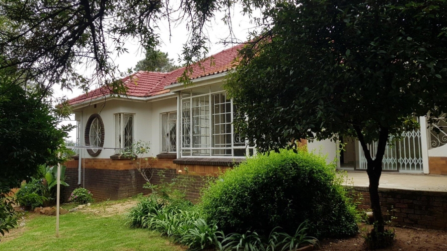 To Let 2 Bedroom Property for Rent in Blairgowrie Gauteng