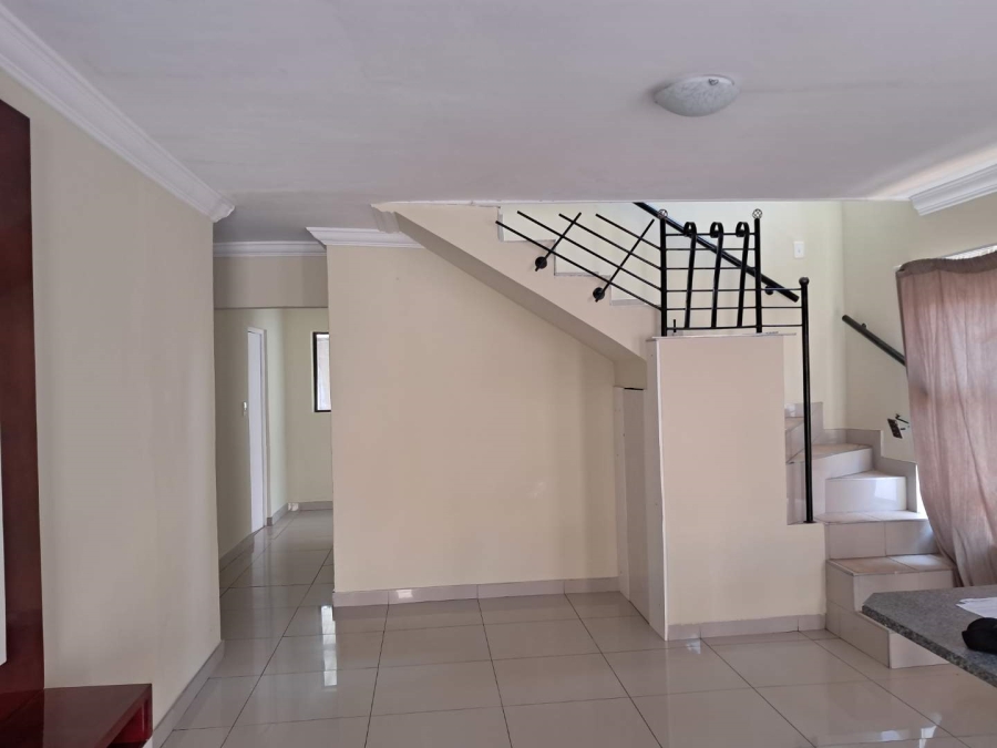 To Let 4 Bedroom Property for Rent in Noordwyk Gauteng